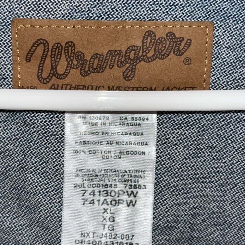 Wrangler Authentic Western Jacket Blue Denim Button Up Jean Vest Adult Size XL‌ - Picture 7 of 13